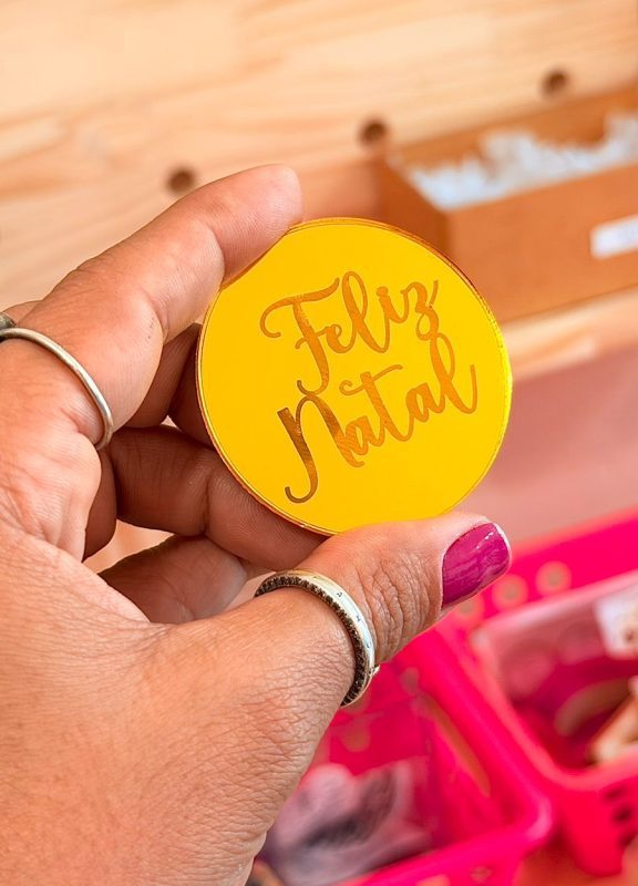 Medalha "Feliz Natal" Luxo Para Bolo 5cm